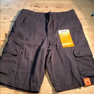 NWT urban Pipeline Boy Cargo Shorts
